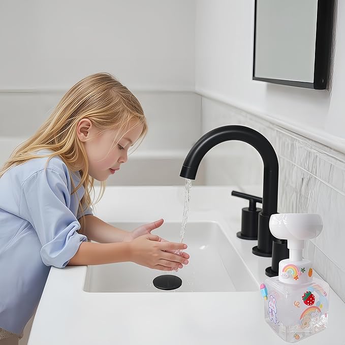 WJCCLYJC Flower Foam Dispenser Pump Bottle-250ml Reusable Plastic Soap Dispenser for Shampoo, Hand Soap&Bath, Includes Cute Stickers, Perfect for Kids Bathroom Or Kitchen (Transparent)