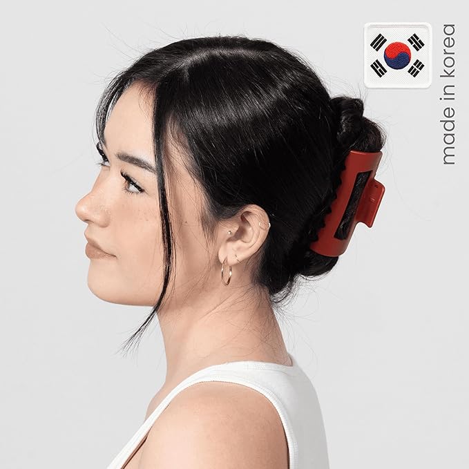 Mello Medium Hair Clip - Flexible Comfort Hair Claw for Women, Strong Hold for Thick & Thin Hair Styling, Durable Material, Matte Non-Slip Finish, Made in Korea, Patent Pending (Red, Medium)