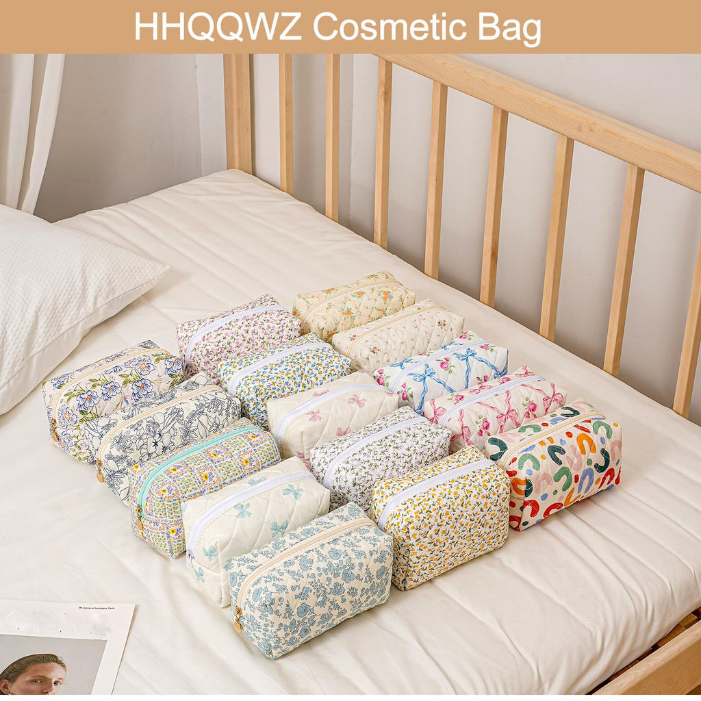 HHQQWZ Makeup Bag Travel Cosmetic Bag for Women Girls, Zipper Make Up Pouch, Floral Flowers Toiletry Organizer Makeup, Portable Storage Bag, Cosmetic Travel Cloth Bag (UU Colourful)
