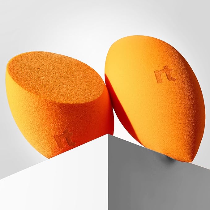 Real Techniques Miracle Complexion Sponge, 4 Pack, For Applying Liquid & Cream Foundation, Skin Tint & Concealer, Makeup Blending Sponge, Natural Finish, Latex-Free & Cruelty-Free