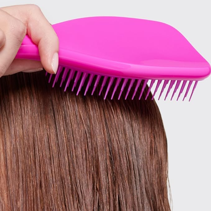 Tangle Teezer Ultimate Detangler Brush, Straight to Wavy, Runway Pink