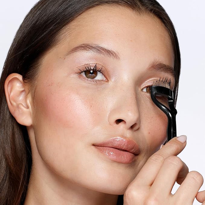 Tweezerman Round Eye Lash Comb Separator for Round-Shaped Eyes