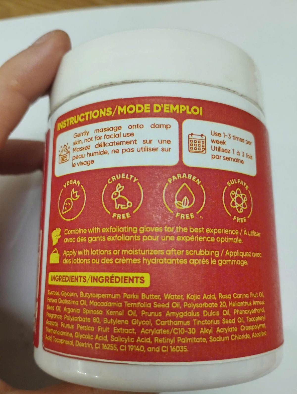 Muun Bikini Area Exfoliator Body Scrub Kojic Acid AHA BHA Ingrown Hair