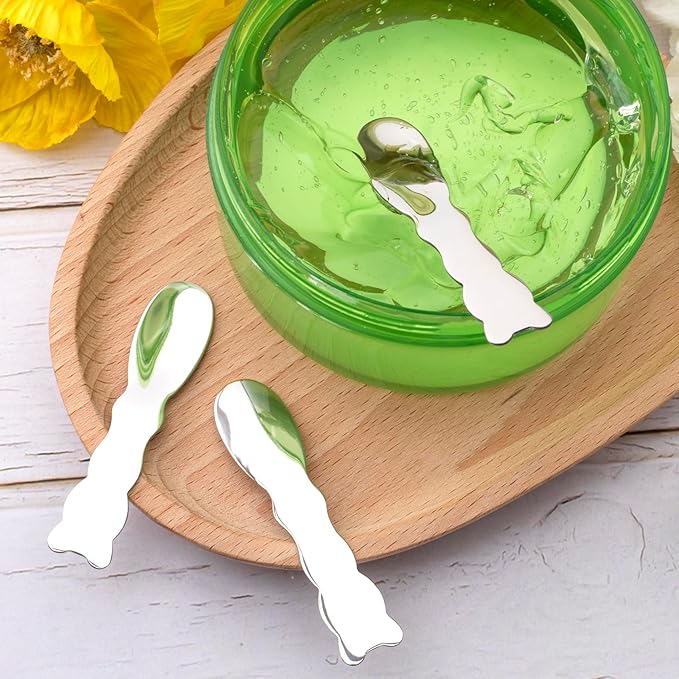 3pcs Mini Stainless Steel Makeup Spatula, Reusable Cosmetic Cream Spatulas Spoon, Skincare Scoop Applicator Facial Massage Beauty Tools for Mixing and Sampling Face Eye Cream- Silver