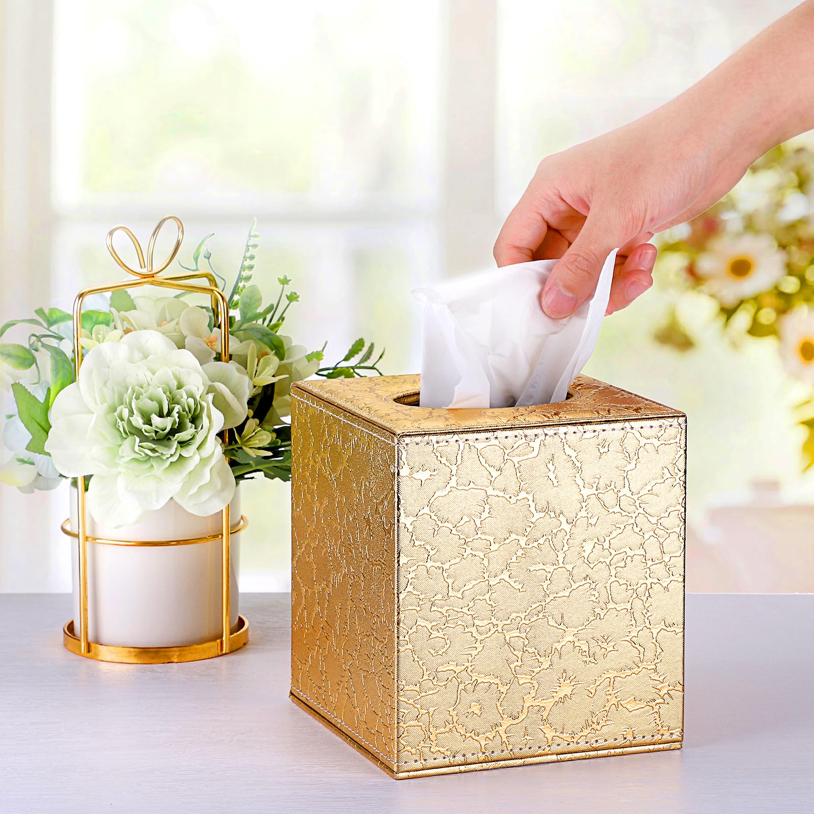 Sumnacon Square Leather Tissue Box Cover - Stylish Cube Tissue Box Holder with Magnetic Bottom, Decorative PU Tissue Box for Vanity Dresser Night Stand Table Countertop Home Office Car, Gold