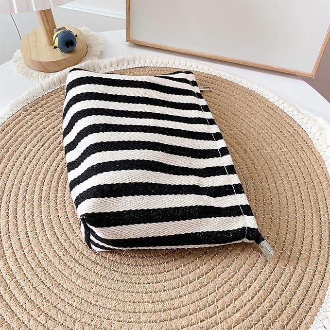 itgowisa Striped Makeup Bag for Women, Travel Makeup Pouch Purse Organizer