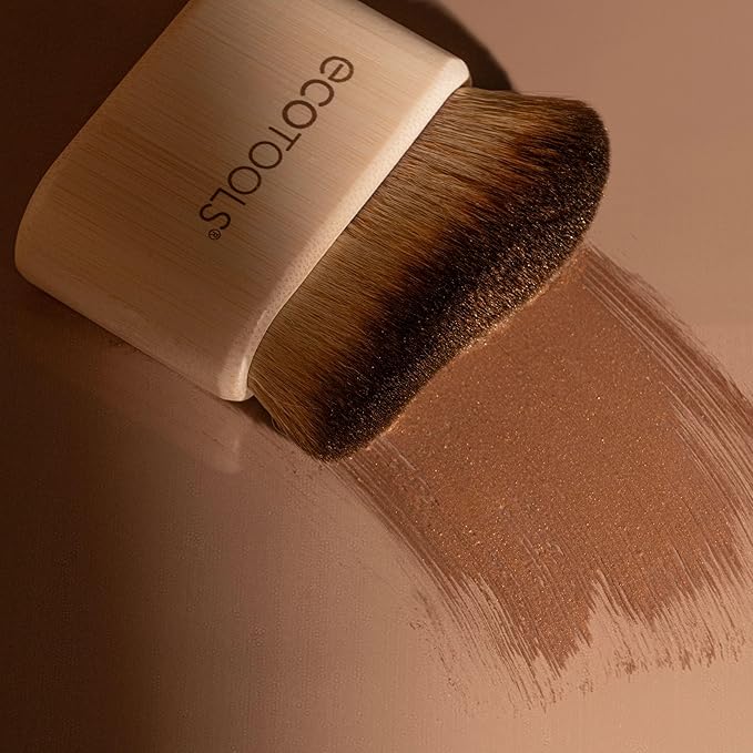 EcoTools Good Tan Body & Face Self-Tan Blending Brush - Kabuki for Sunless Tanner, Vegan & Cruelty-Free, 1 Count