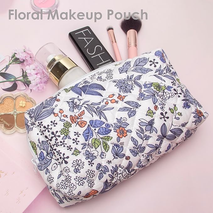 PAZIMIIK Small Quilted Makeup Bag,Zipper Cosmetic Pouch,Leaf White