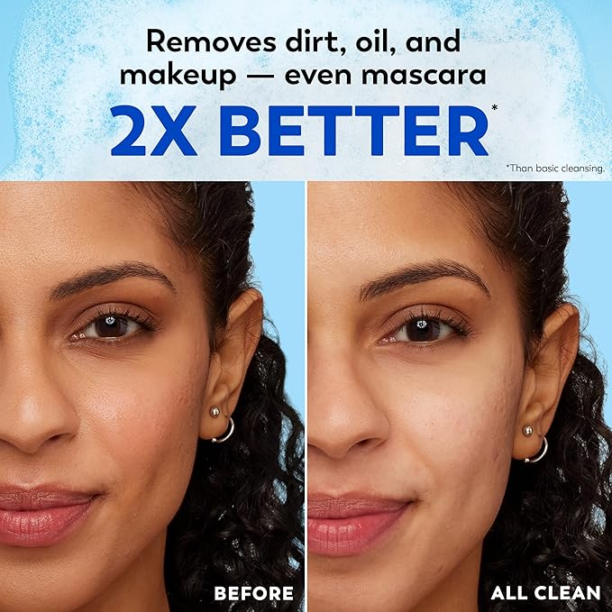 Olay Makeup Remover Wipes, Daily Facials Deep Clean Face Cleanser for Normal to Oily Skin, Alcohol & Fragrance Free, Soft Face Wash Towels, Travel Essentials for Women, Convenient Dry Cloths, 66 ct