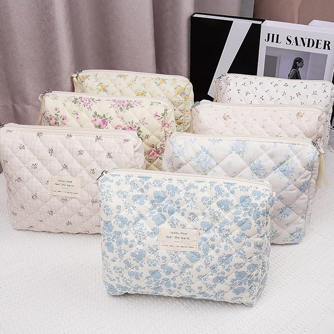 Gosect Floral Makeup Bag, Small Cosmetic Bag for Women Girls, Cute Cotton Makeup Bag, Quilted Makeup Bags, Flower Travel Toiletry Organizer Bag(Rose Pattern)