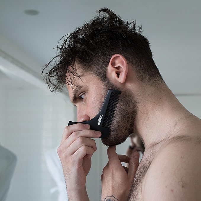 Beard Model Comb