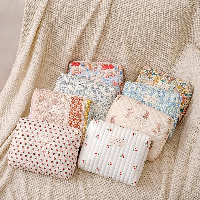 uekeboag Quilted Cotton Makeup Bag,Coquette Quilted Toiletry Bag for Women and Girls,Floral Coquette Pouch,Cute Kawaii Travel Cosmetic Bags(Striated Cherry)